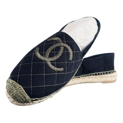 Pre-owned Chanel Cloth Espadrilles In Blue