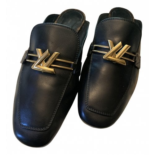 Pre-owned Louis Vuitton Leather Flats In Black