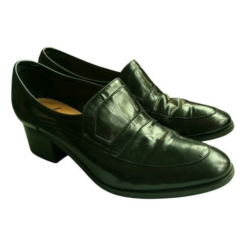 Pre-owned Lanvin Leather Flats In Black