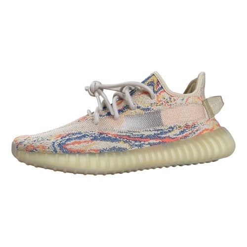 Pre-owned Yeezy X Adidas Boost 350 V2 Trainers In Multicolour