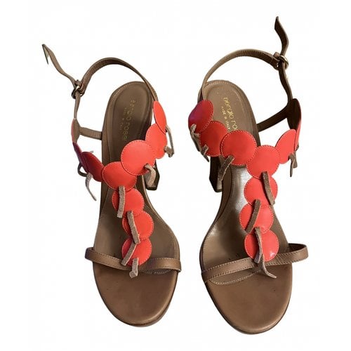 Pre-owned Sergio Rossi Leather Sandal In Red
