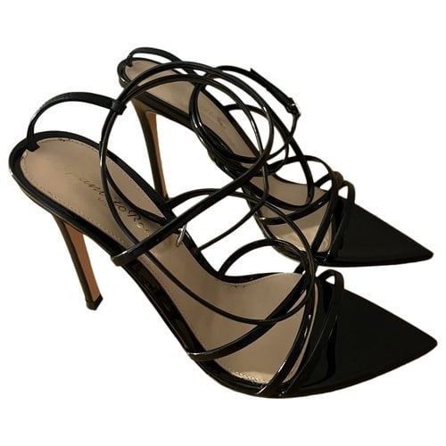 Pre-owned Gianvito Rossi Patent Leather Sandal In Black
