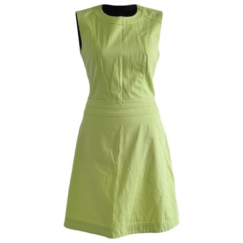 Pre-owned Hugo Boss Mid-length Dress In Green