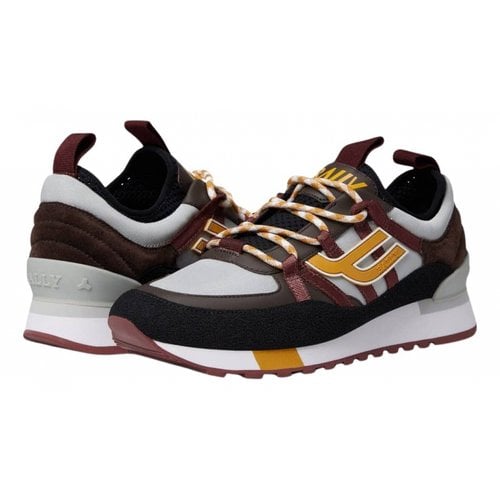 Pre-owned Bally Low Trainers In Burgundy