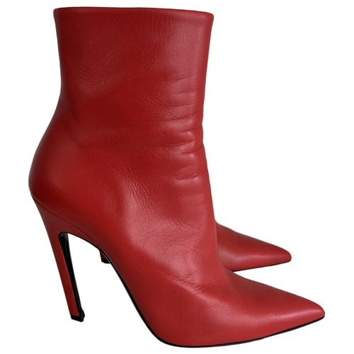 Pre-owned Balenciaga Knife Leather Ankle Boots In Red