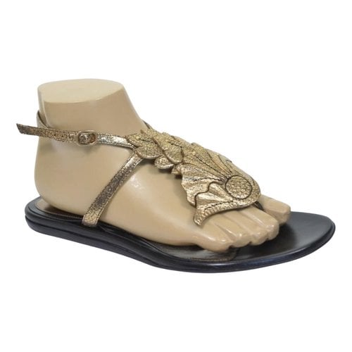 Pre-owned Alexander Mcqueen Leather Sandal In Gold