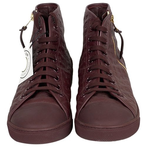 Pre-owned Louis Vuitton Leather Trainers In Burgundy