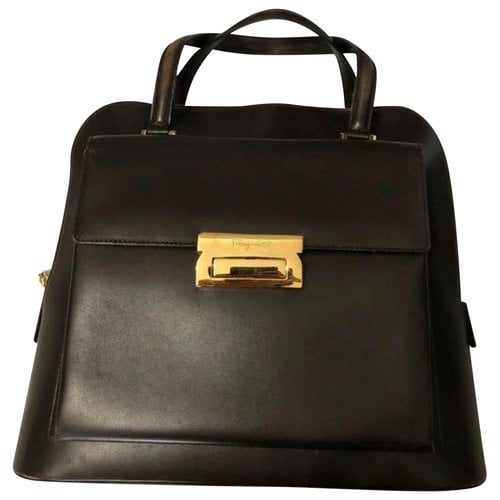 Pre-owned Ferragamo Sofia Leather Handbag In Brown