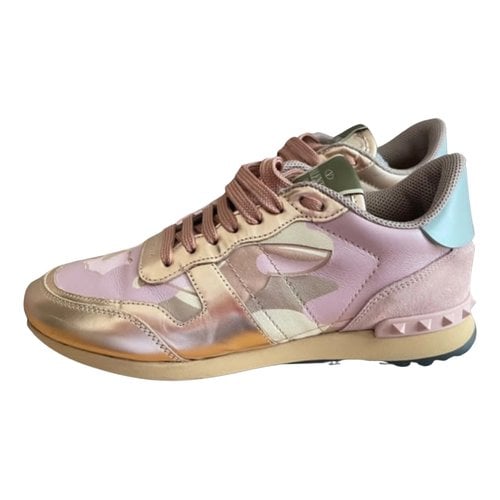 Pre-owned Valentino Garavani Open Vltn Leather Trainers In Pink