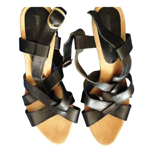 Pre-owned Pierre Cardin Leather Sandals In Black