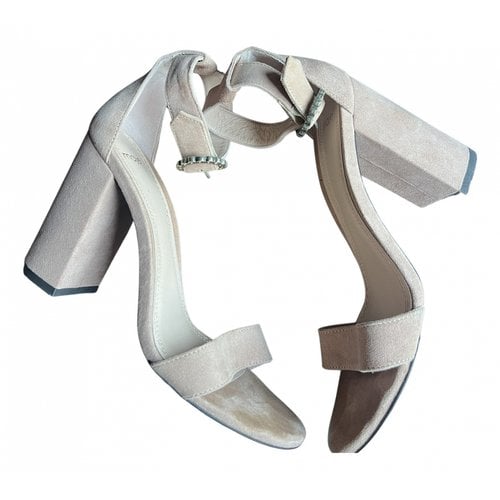 Pre-owned Maje Sandals In Beige