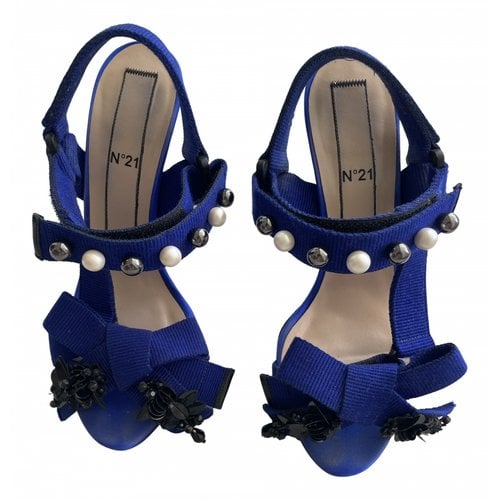 Pre-owned N°21 Cloth Sandals In Blue