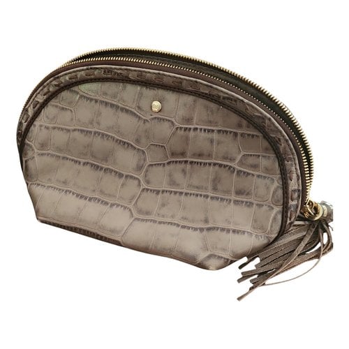 Pre-owned Lancel Leather Clutch Bag In Grey