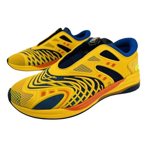 Pre-owned Gucci Ultrapace R Low Trainers In Yellow