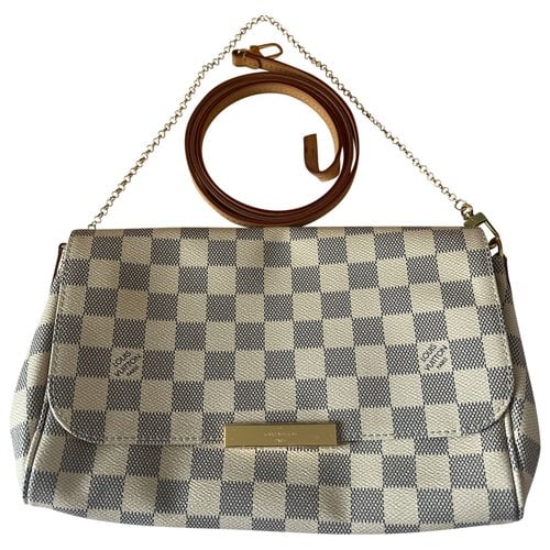 Pre-owned Louis Vuitton Favorite Leather Crossbody Bag In White