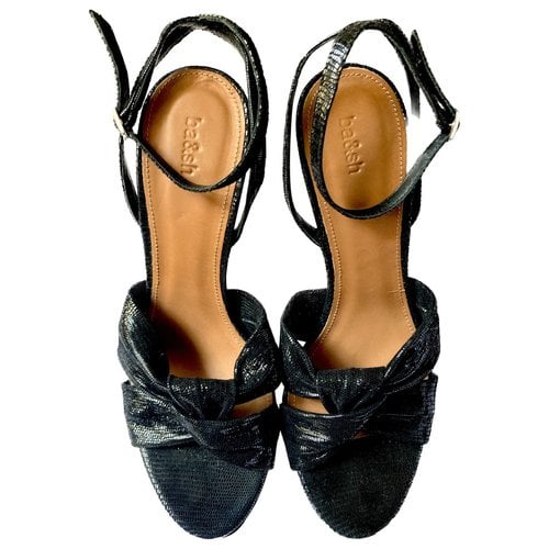 Pre-owned Ba&sh Leather Sandals In Black