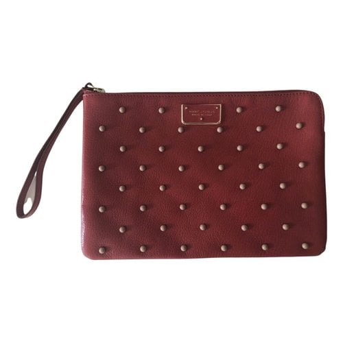 Pre-owned Marc Jacobs Leather Clutch Bag In Red