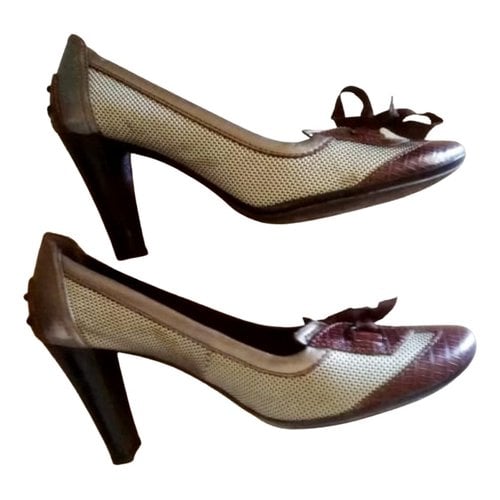 Pre-owned Tod's Cloth Heels In Brown