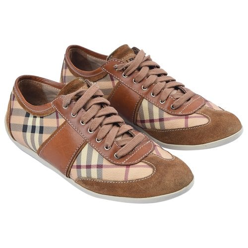 Pre-owned Burberry Leather Trainers In Camel