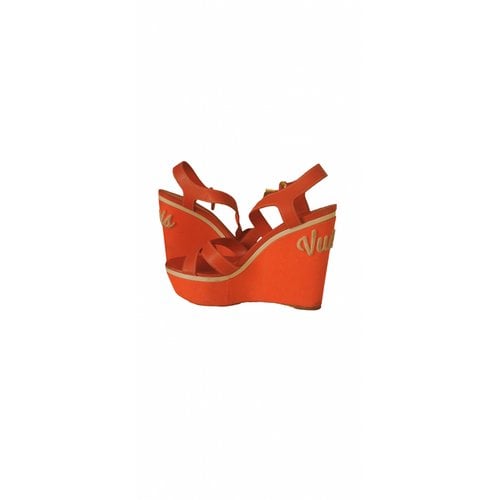 Pre-owned Louis Vuitton Leather Sandals In Red