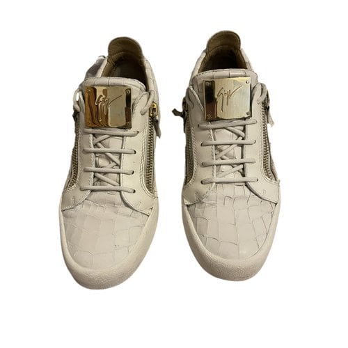 Pre-owned Giuseppe Zanotti Patent Leather Low Trainers In White