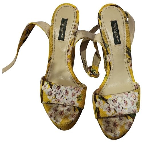 Pre-owned Dolce & Gabbana Sandal In Yellow