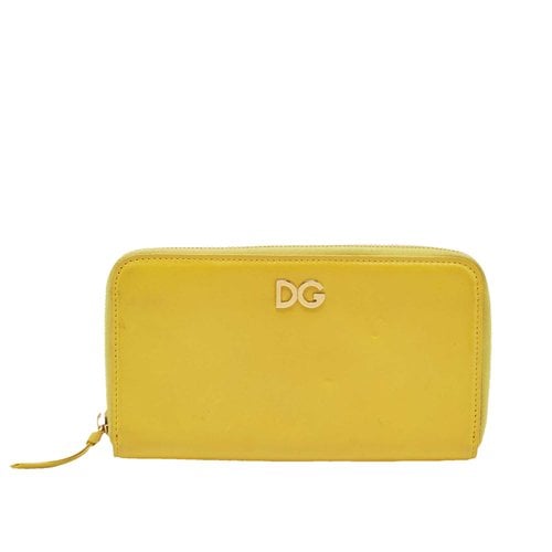 Pre-owned Dolce & Gabbana Leather Wallet In Yellow