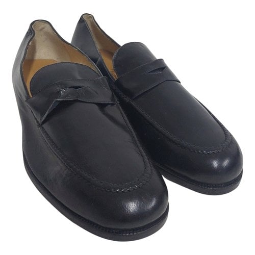 Pre-owned Sutor Mantellassi Leather Flats In Black