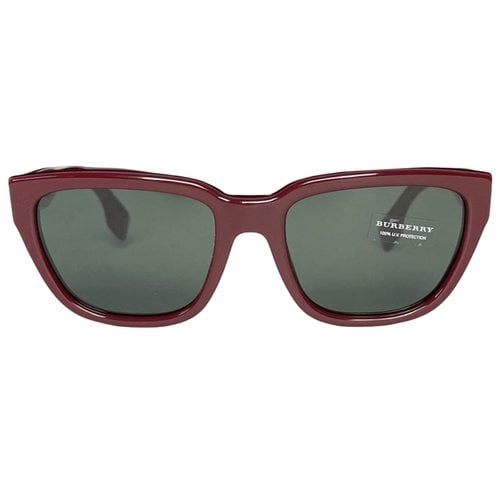 Pre-owned Burberry Sunglasses In Burgundy