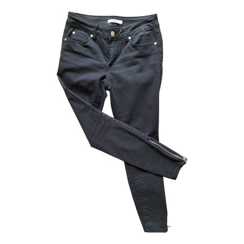 Pre-owned Liujo Slim Pants In Black