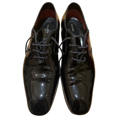 Pre-owned Tom Ford Patent Leather Lace Ups In Black