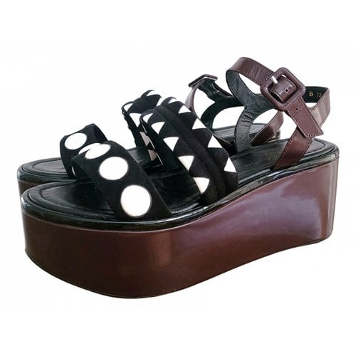 Pre-owned Robert Clergerie Leather Sandal In Black