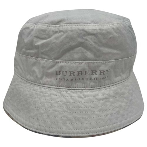 Pre-owned Burberry Cloth Hat In White