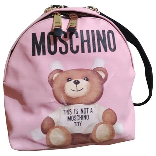 Pre-owned Moschino Patent Leather Backpack In Pink