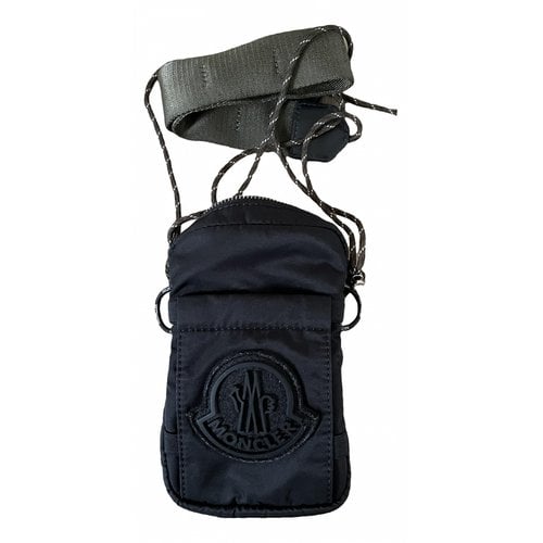 Pre-owned Moncler Cloth Small Bag In Black