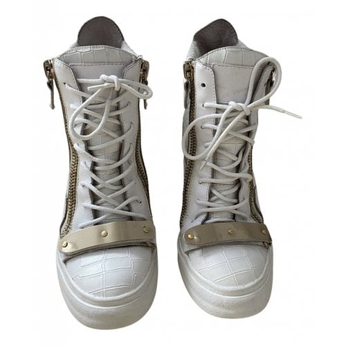 Pre-owned Giuseppe Zanotti Donna Patent Leather Trainers In White