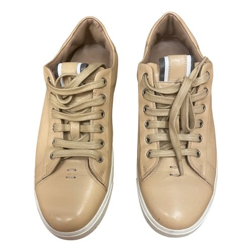 Pre-owned Gianvito Rossi Leather Trainers In Beige