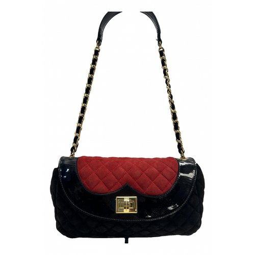 Pre-owned Moschino Cheap And Chic Handbag In Black