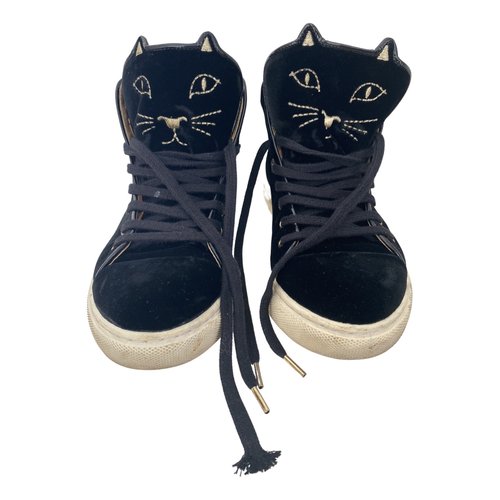 Pre-owned Charlotte Olympia Kitty Velvet Trainers In Black