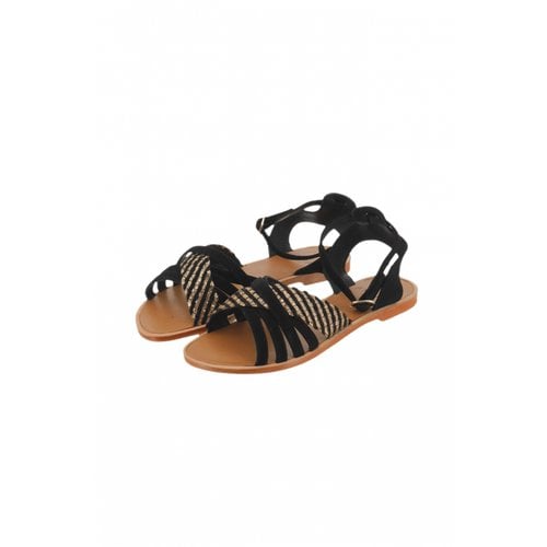 Pre-owned Anaki Leather Sandal In Black