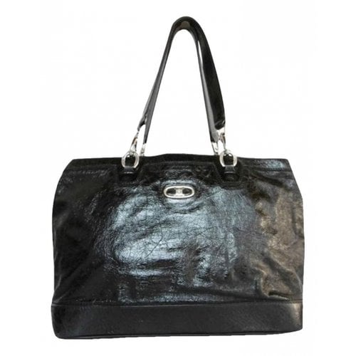 Pre-owned Celine Patent Leather Tote In Black