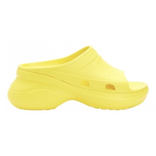 Pre-owned Balenciaga Sandal In Yellow