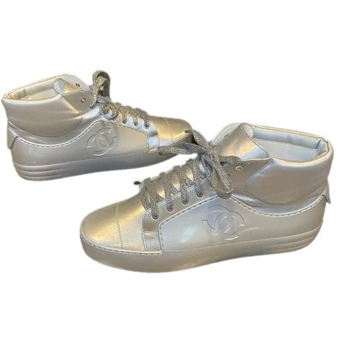 Pre-owned Chanel High Trainers In Silver