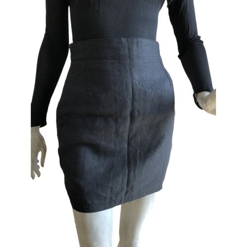 Pre-owned Versace Linen Mini Skirt In Black
