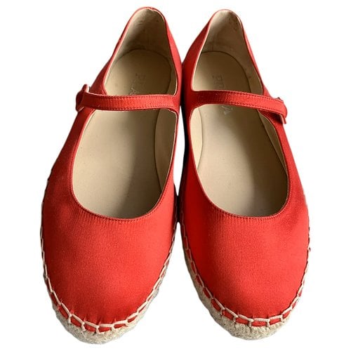 Pre-owned Prada Cloth Ballet Flats In Red