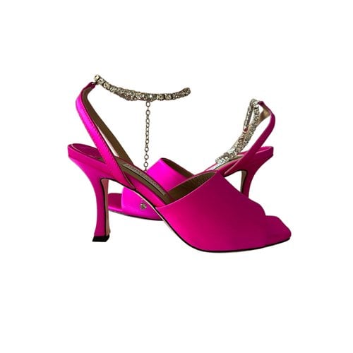 Pre-owned Jimmy Choo Cloth Sandals In Pink