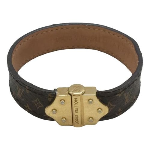 Pre-owned Louis Vuitton Leather Bracelet In Brown