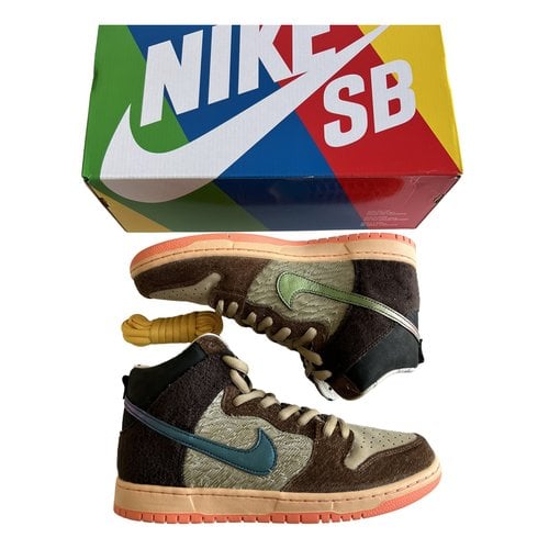 Pre-owned Nike Sb Dunk Leather High Trainers In Brown
