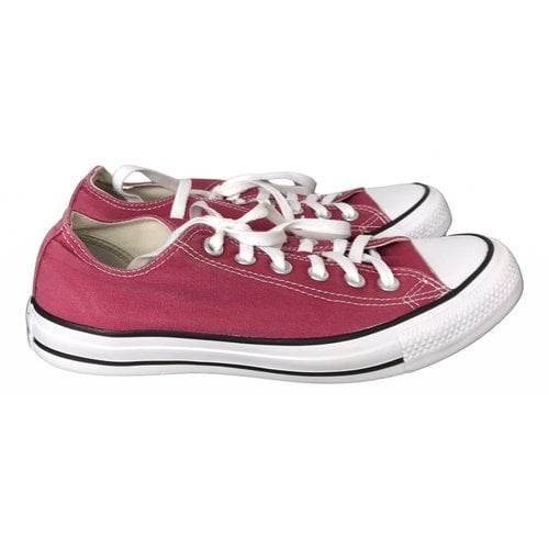 Pre-owned Converse Cloth Trainers In Burgundy