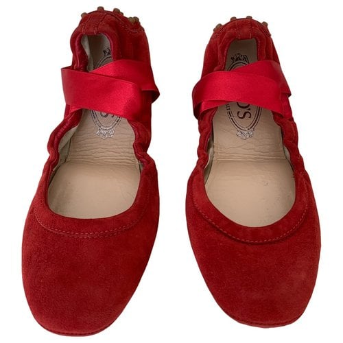 Pre-owned Tod's Ballet Flats In Red